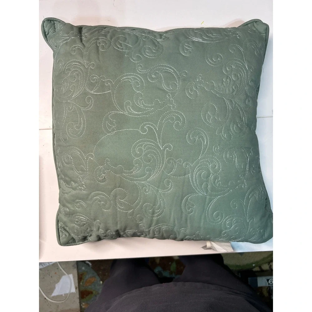 Vintage Square Decorative Throw Pillow Damask Pattern‎ Green White Accent Pillow